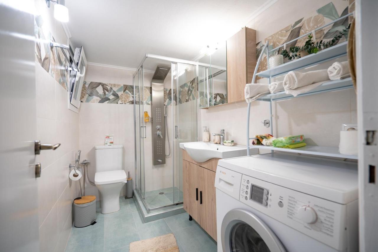 Pasalimani 1 Bedroom 4 Persons Apartment Пирея Екстериор снимка
